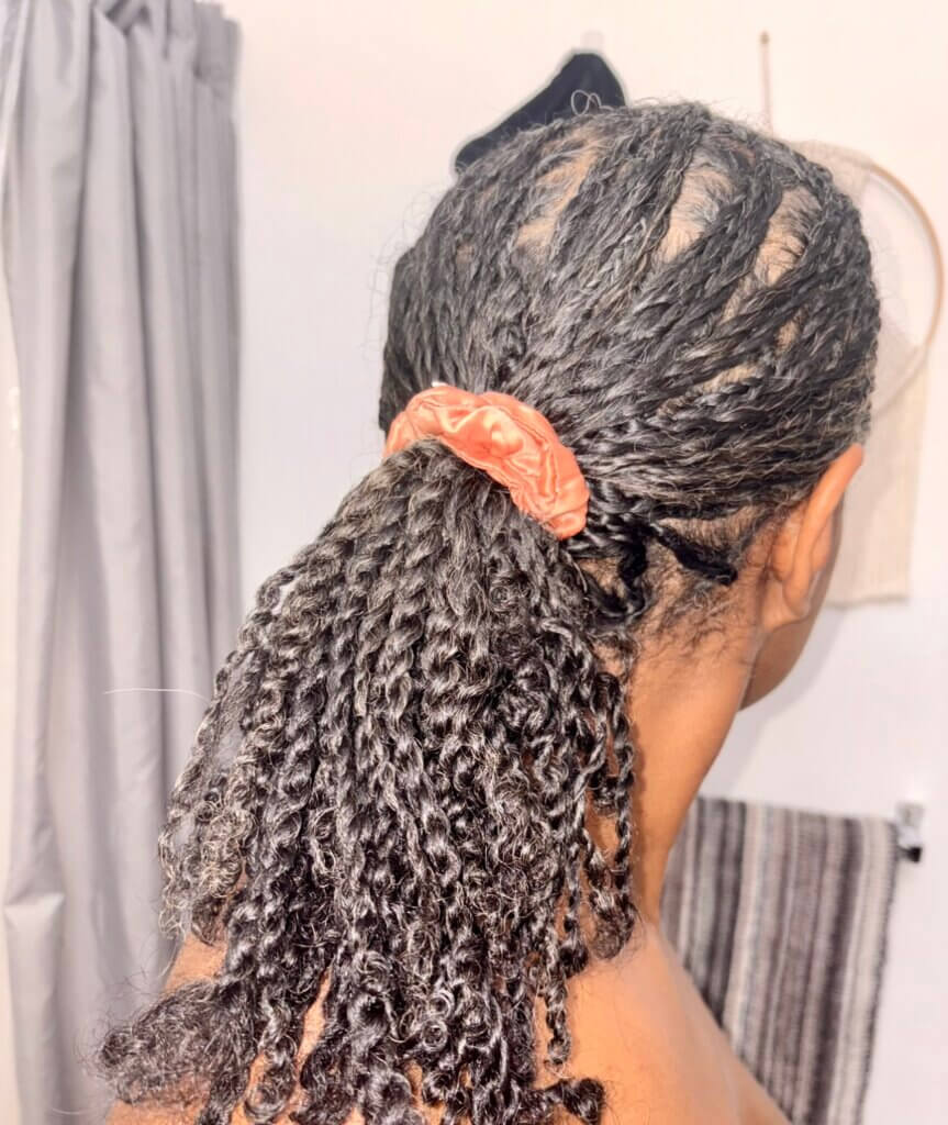 scalpy mini twists in a ponytail